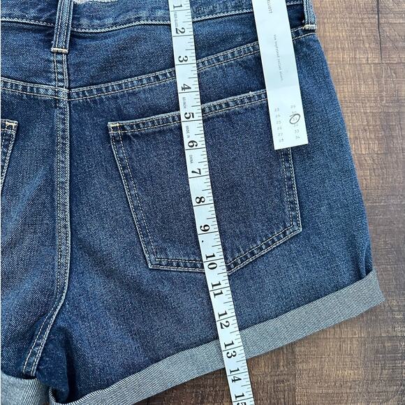 NWT Current Elliott The Boyfriend Rolled Denim Shorts Size 31 - Picture 7 of 11